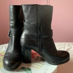 Nine West Black Leather Boots Size 7.5